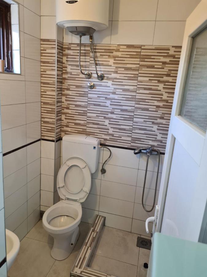Apartments F Подгориця Екстер'єр фото